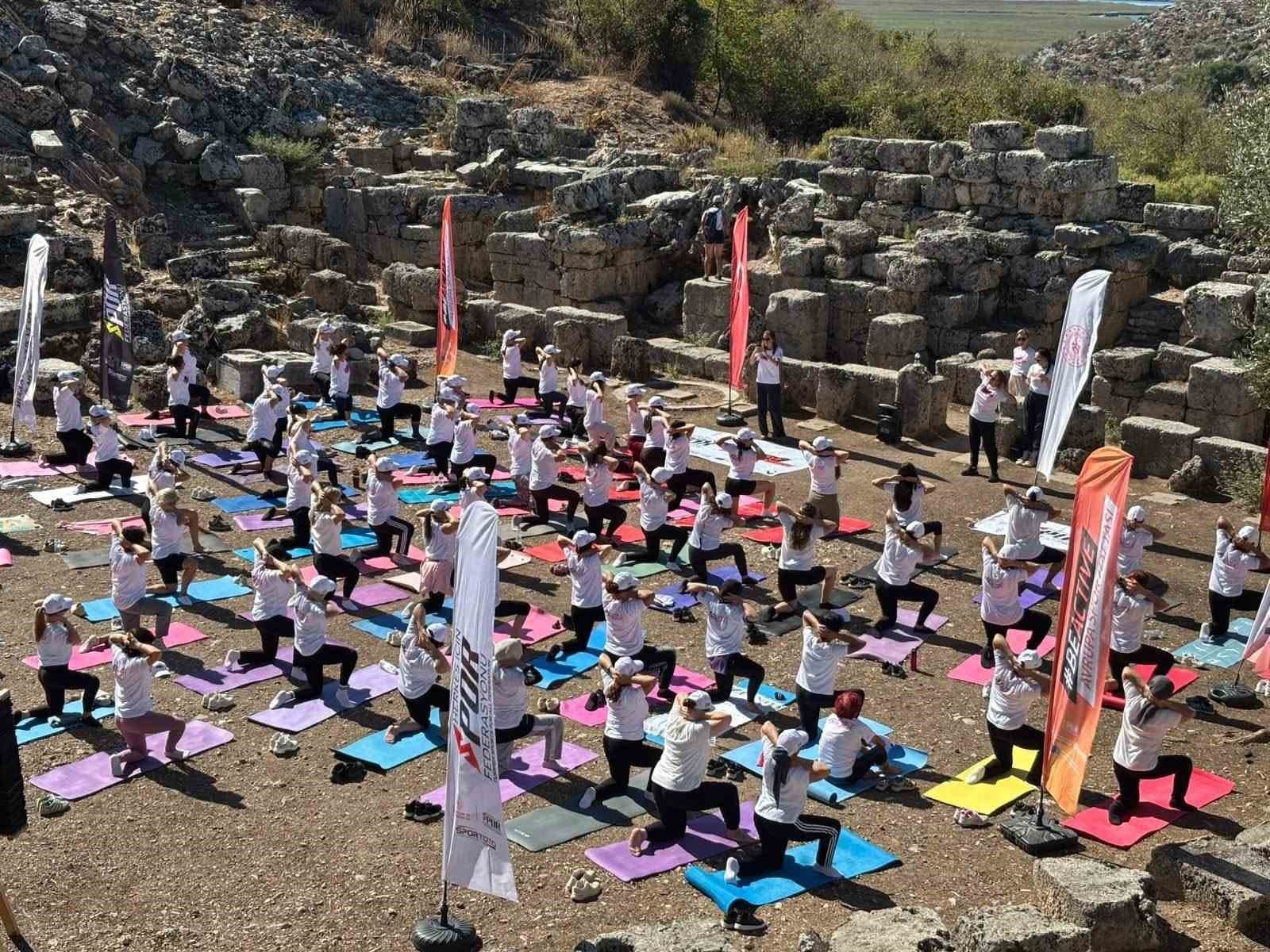 Kaunos Antik Kenti'nde Tarih ve Spor Bir Araya Geldi