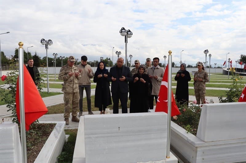 Şehit Jandarma Onbaşı Yakup Koç Şehadetinin 25. Yılında Anıldı