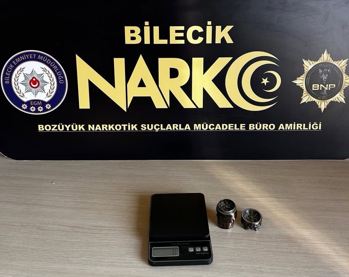 Telefon İncelemeleri Uyuşturucu Şebekesini Ortaya Çıkardı