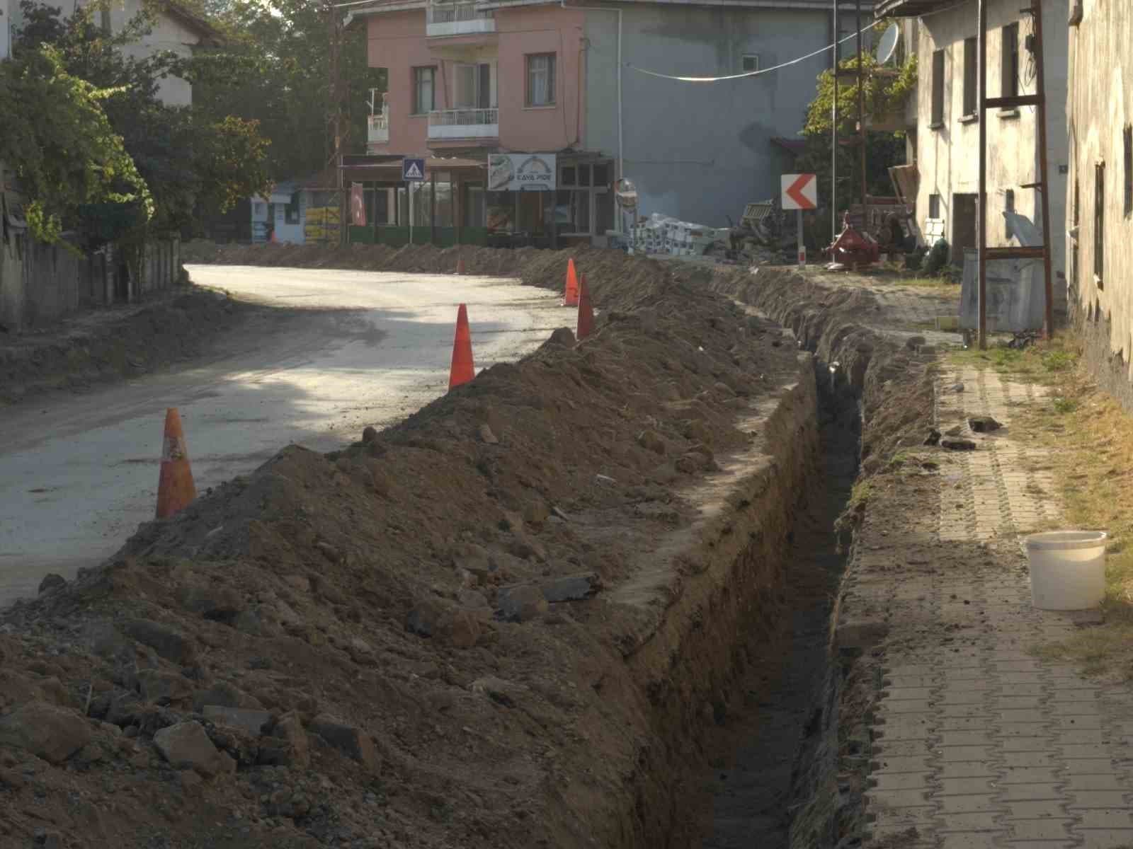Simav'da Doğalgaz Altyapı Çalışmaları Yeşilova Mahallesi'ne Uzandı
