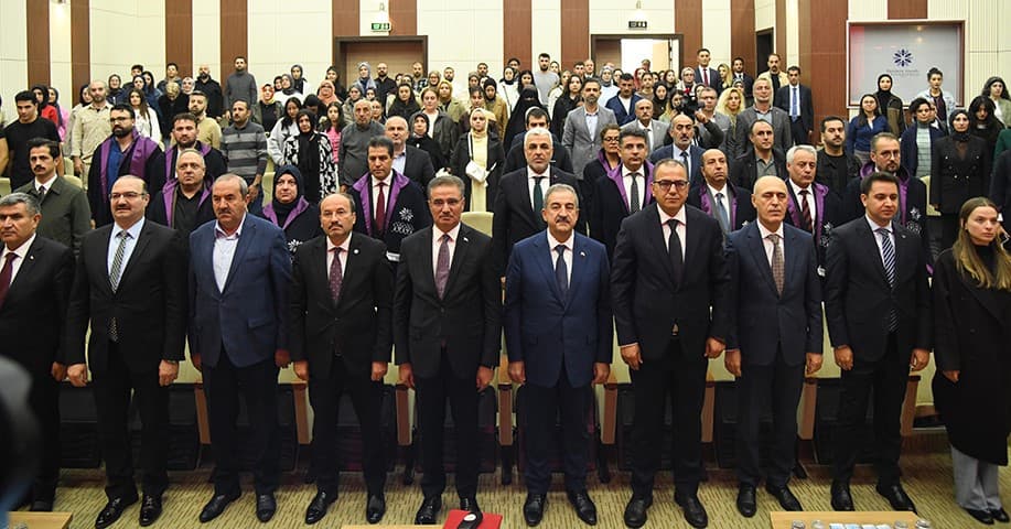 Erzurum Teknik Üniversitesi'nde Yeni Akademik Yıl Bilim ve Hukuk Temasıyla Açıldı