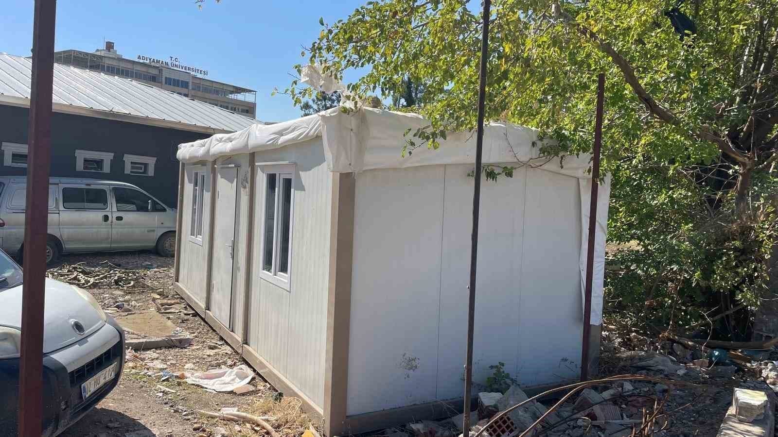 Adıyaman'da Konteynere Giren Hırsızlar Klimayı Çaldı