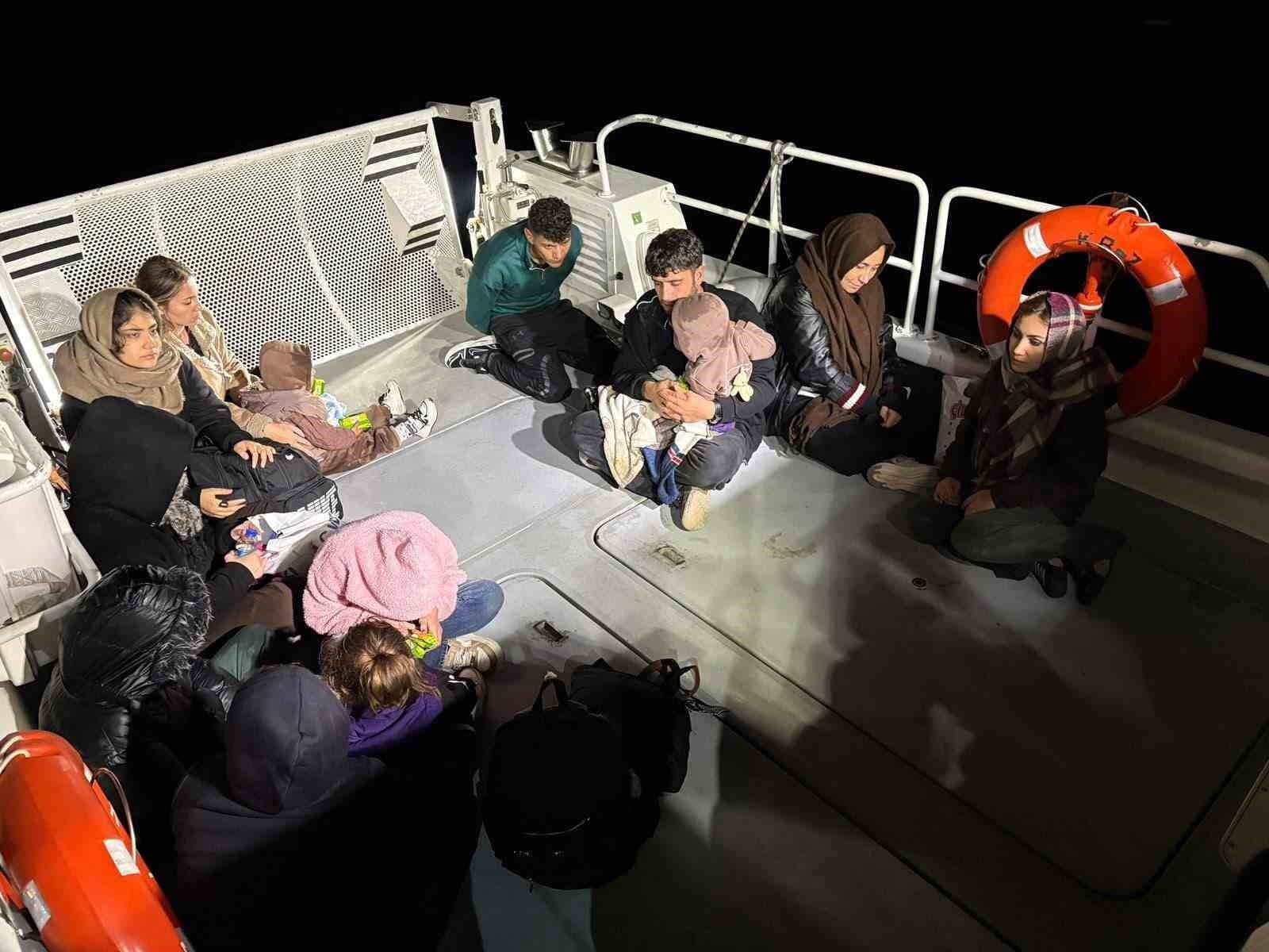 Seferihisar Açıklarında Çocuklu Göçmenler Yakalandı
