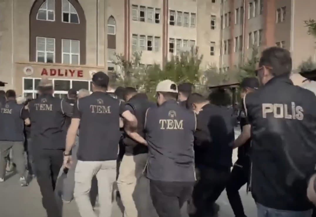 8 İlde DEAŞ Operasyonu: 22 Şüpheli Tutuklandı