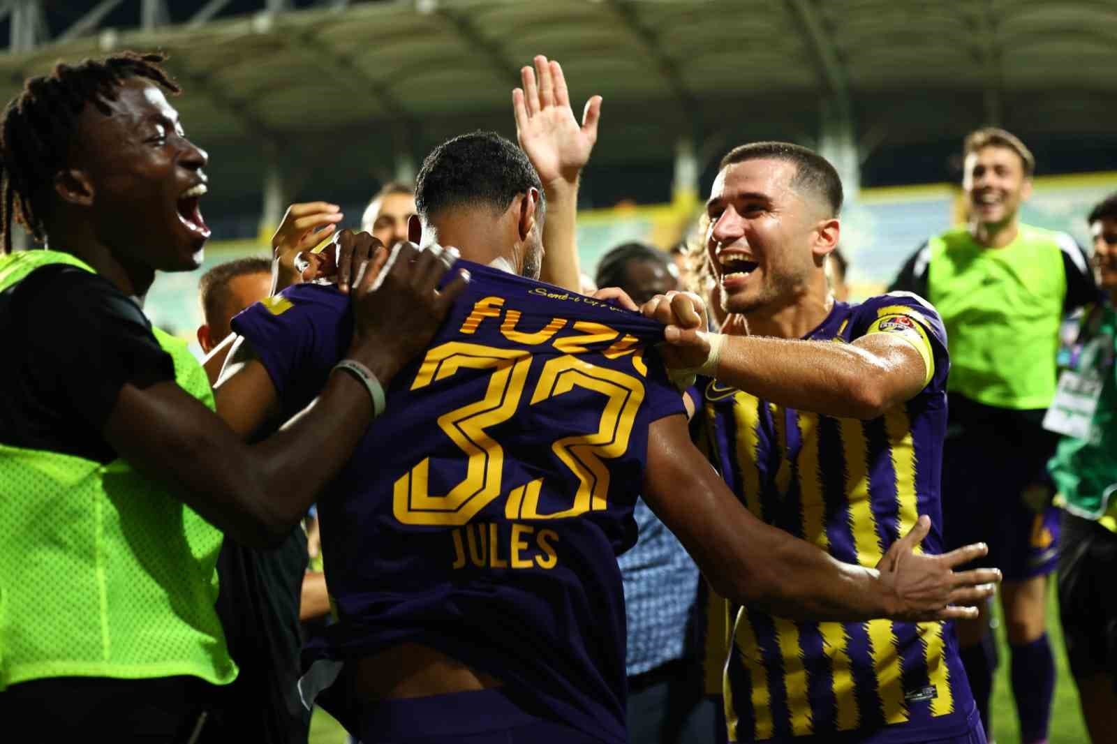 Eyüpspor ve Göztepe Süper Lig'de 5. Kez Karşılaşıyor