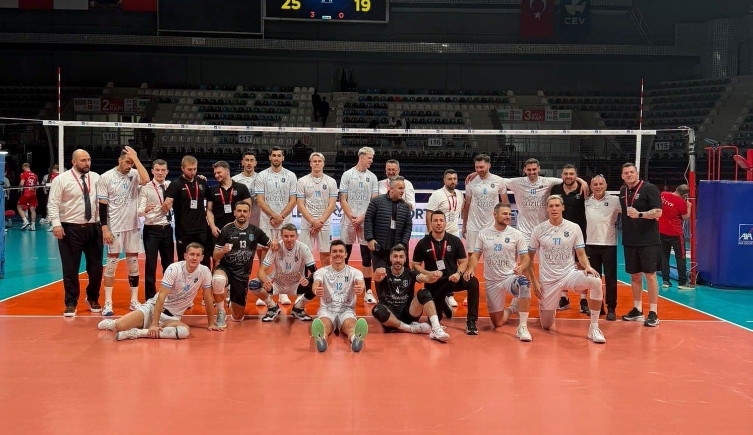 Gebze Belediyespor Kupa Voley'de Çeyrek Finale Adını Yazdırdı