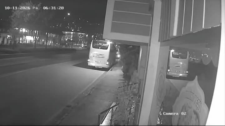 Manisa'daki Feci Kazanın Öncesi Güvenlik Kameralarına Yansıdı