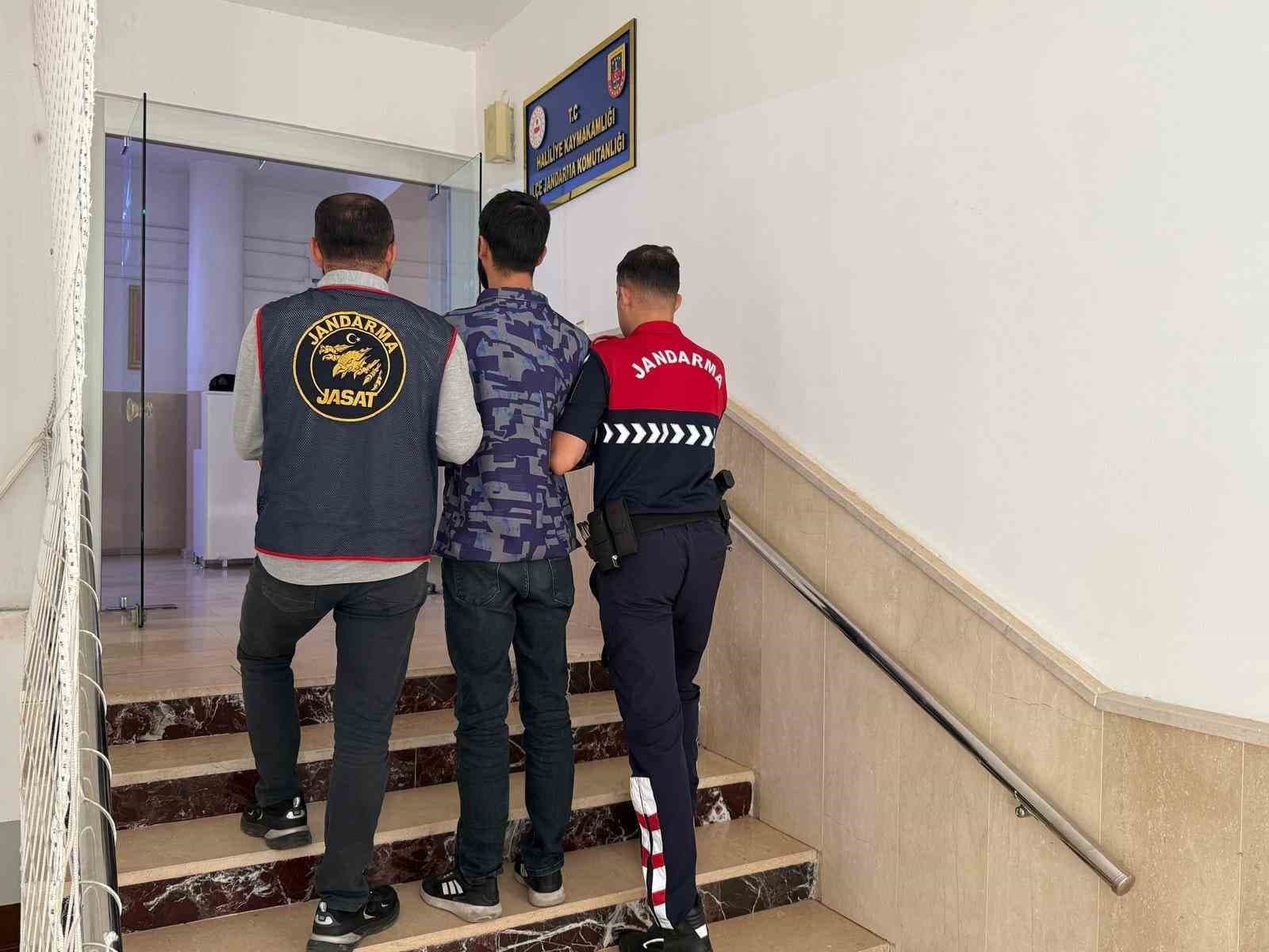 Şanlıurfa'da 5 Yıl Hapis Cezası Bulunan Firari Yakalandı