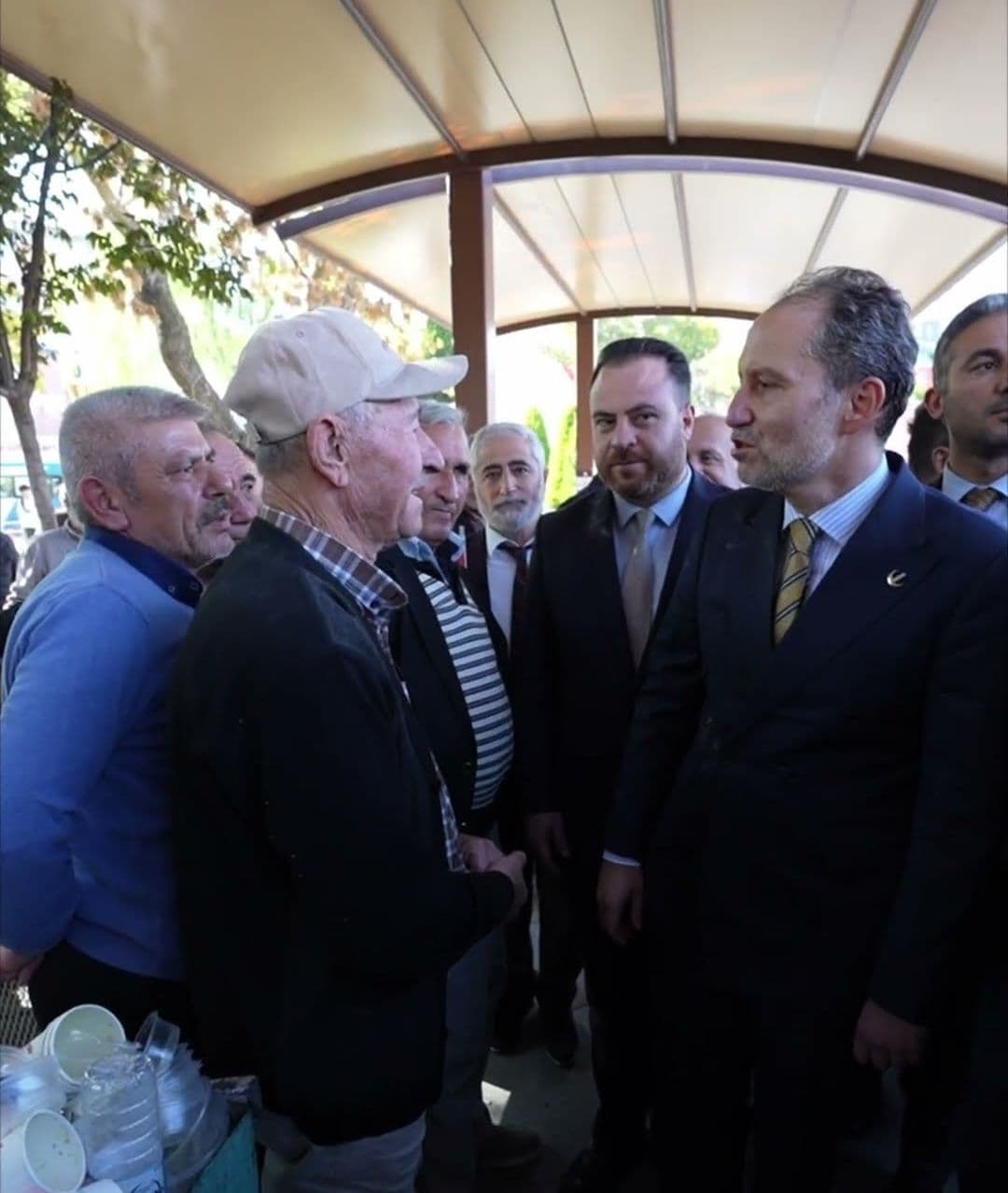 Vatandaştan Fatih Erbakan'a 'Bizi Kurtarın' Çağrısı