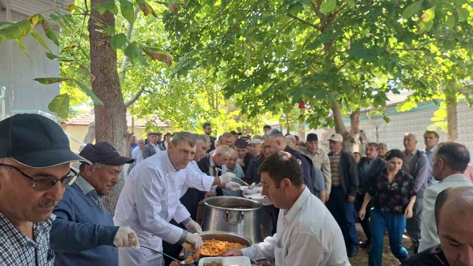 Şeyhler Köyü'nde Asırlık Güz Hayrı Geleneği Sürdürüldü