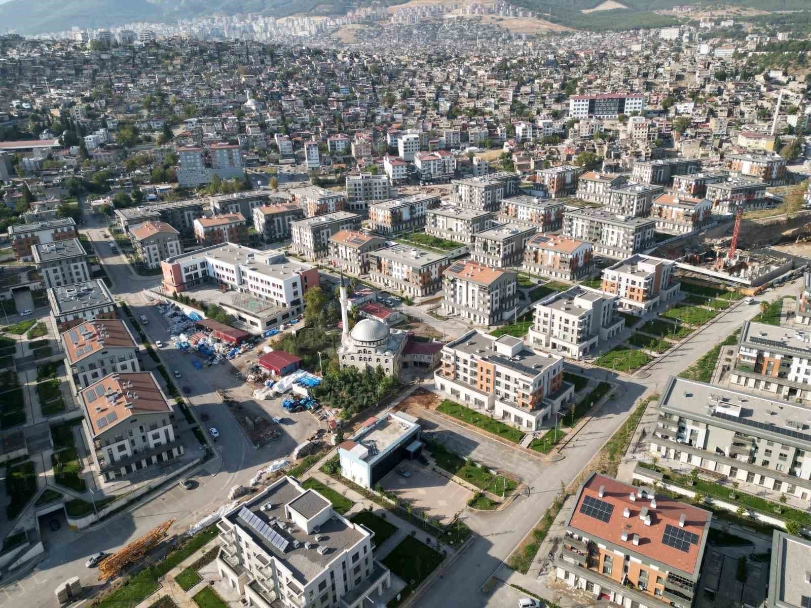 Kahramanmaraş'ta Depremin İzleri Siliniyor: Şehir Yeniden İnşa Ediliyor