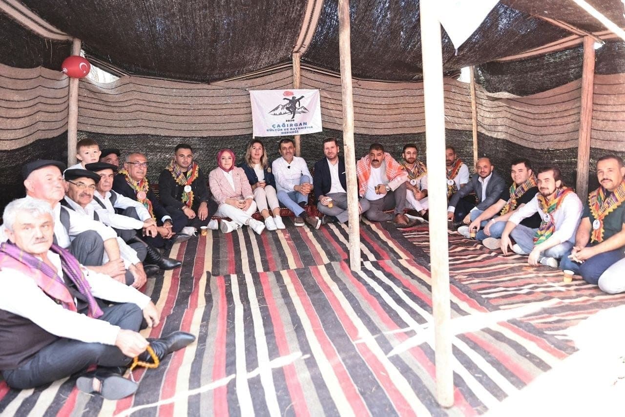 Denizli'de Binlerce Kişi Yörük Toyu'nda Buluştu
