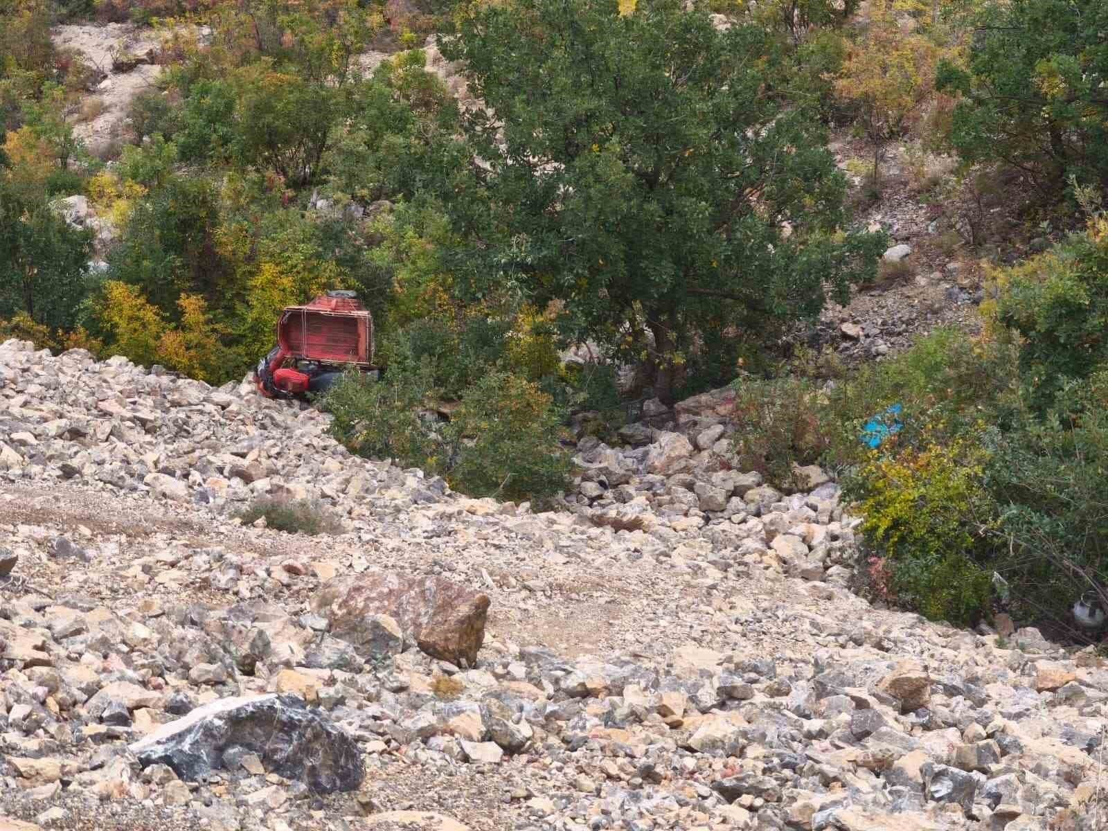 Kayıp Motosiklet Sürücüsü Uçurumda Ölü Bulundu