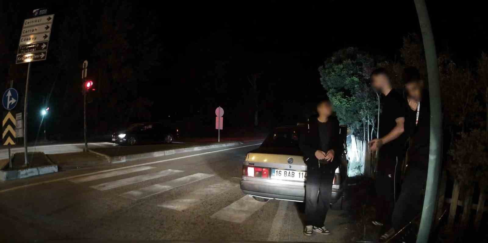 İnegöl'de Abartı Egzoz ve Ses Sistemi Cezası: Araç 60 Gün Trafikten Men Edildi