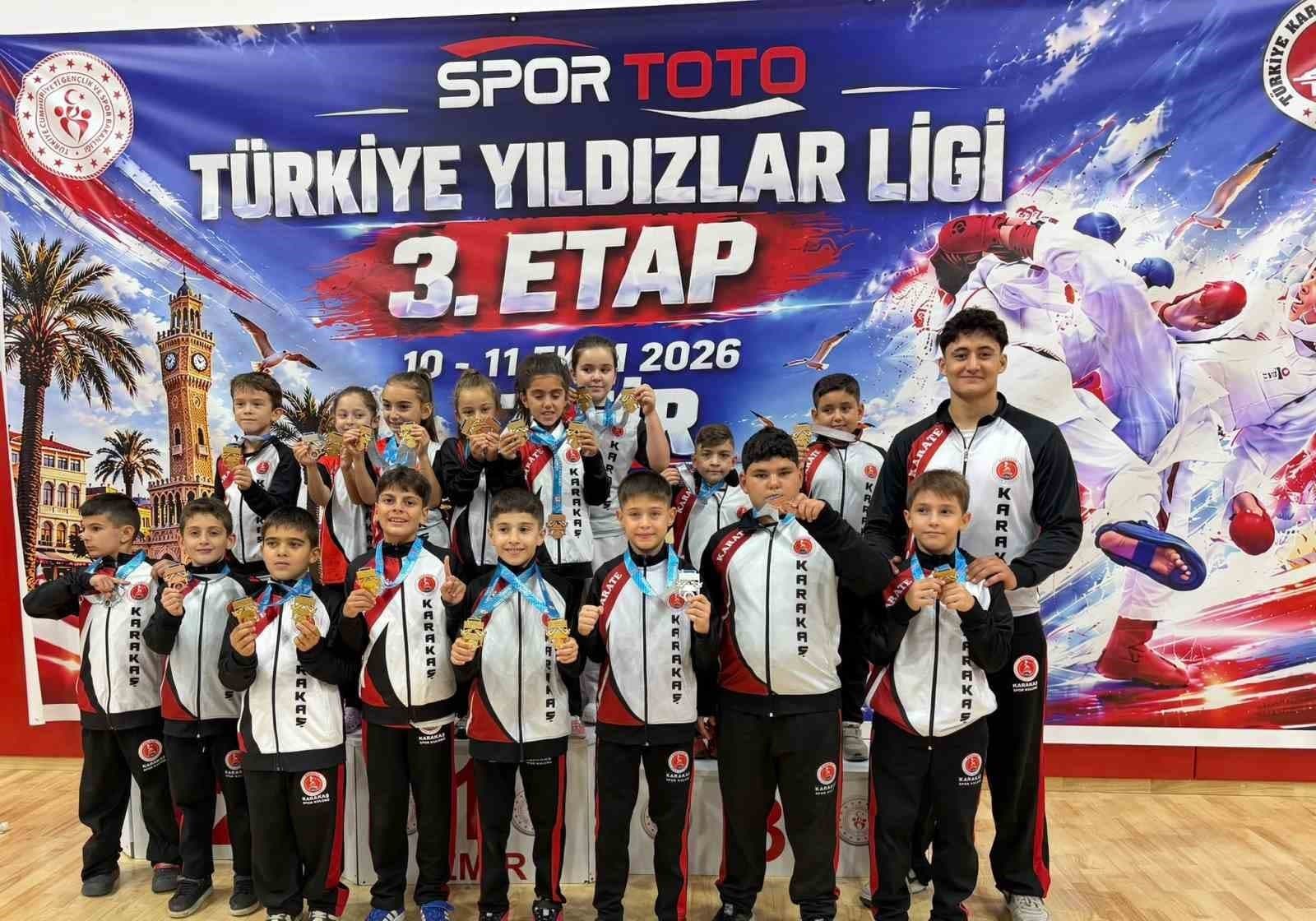 Karakaş Spor Kulübü Karate Müsabakalarında Büyük Başarı Yakaladı
