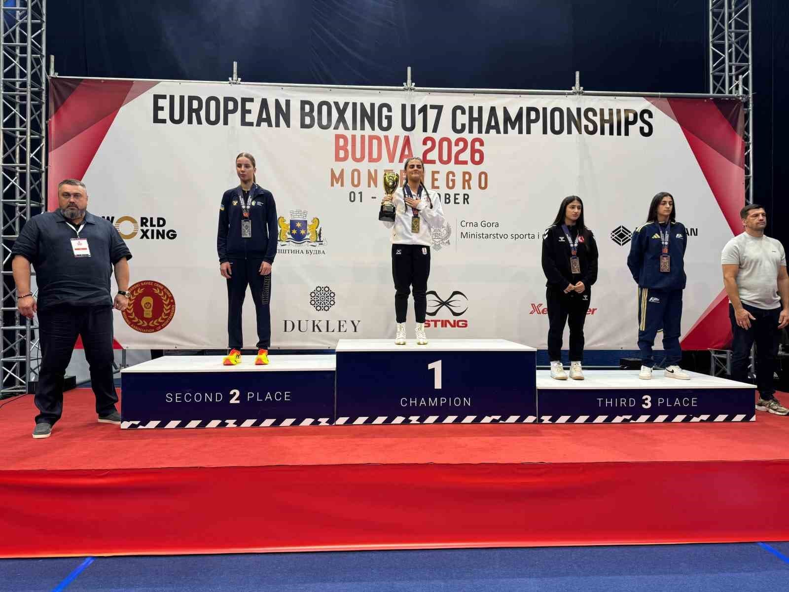 Bursa Büyükşehir Belediyesporlu Sudem Temuçin Avrupa'da Bronz Madalya Kazandı