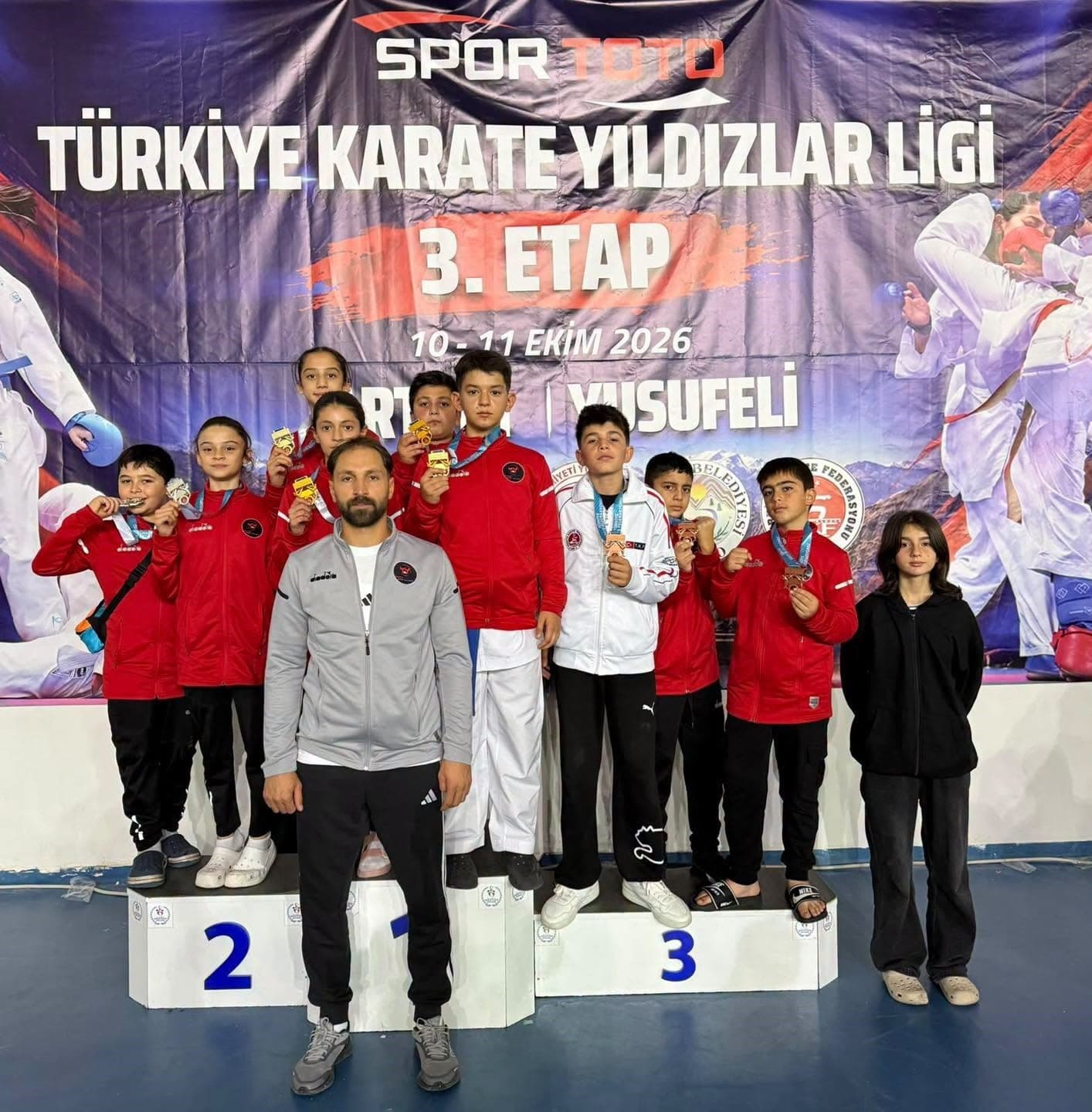 Erzincanlı Karatecilerden Türkiye Yıldızlar Ligi'nde Madalya Yağmuru