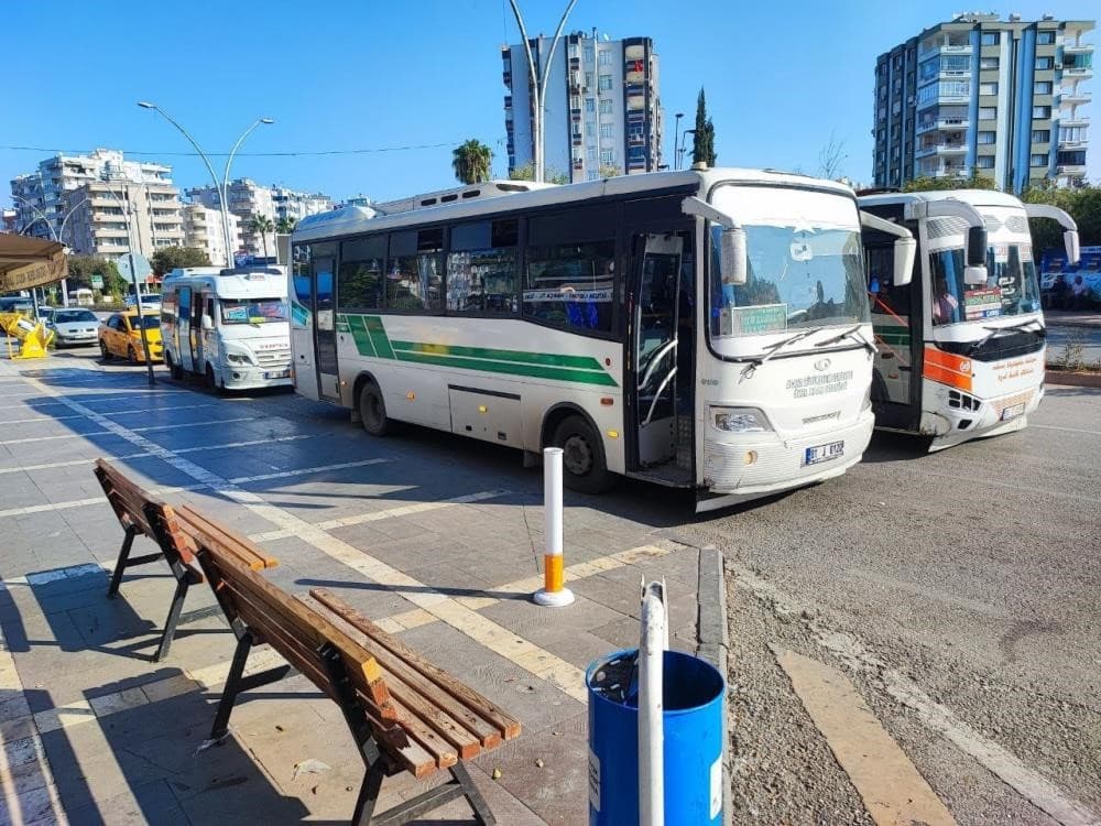 Adana'da Toplu Taşıma Ücretlerine Zam Geldi