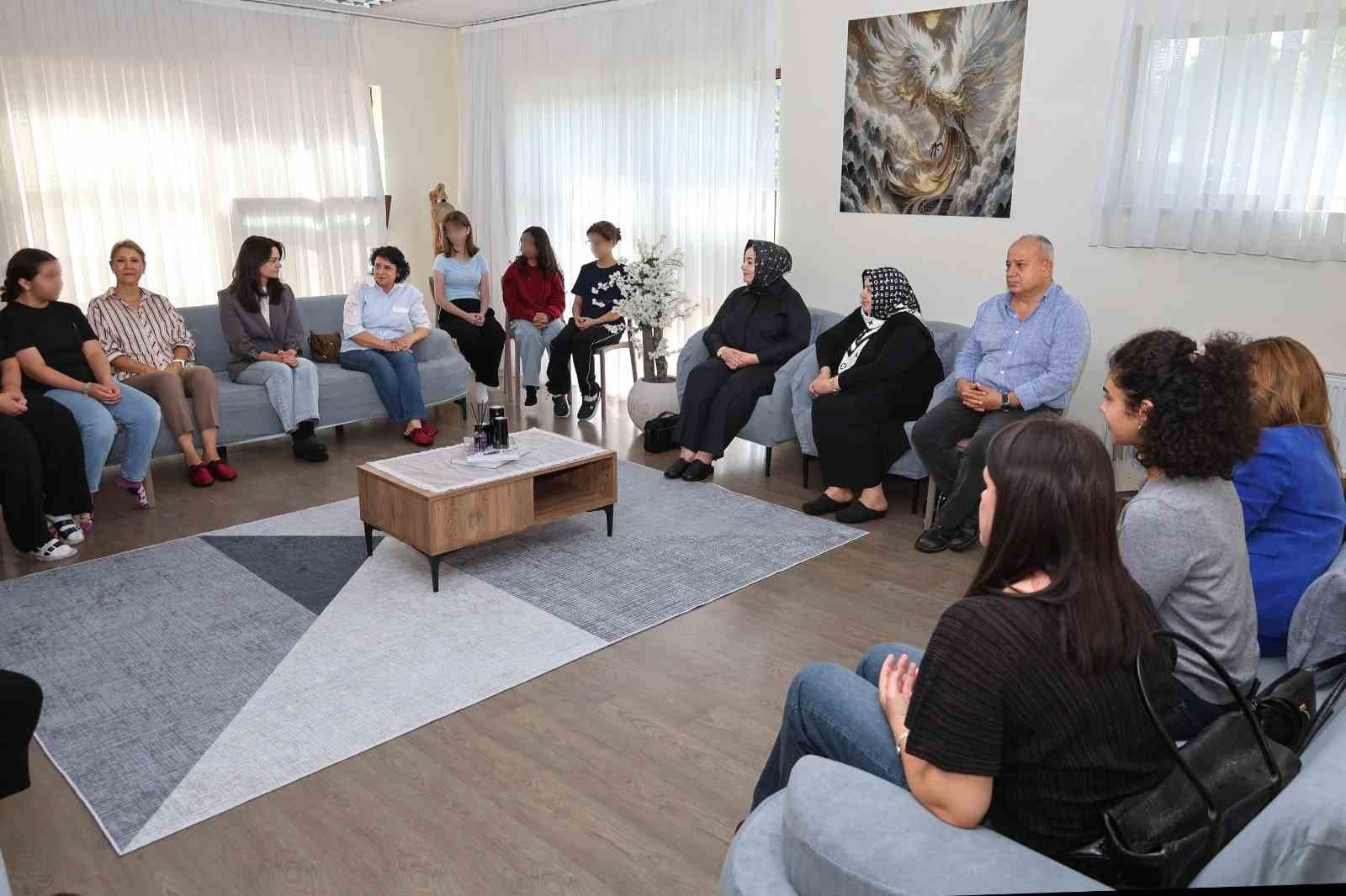 Kadın Sanayicilerden Kız Çocuklarına Gelecek Desteği