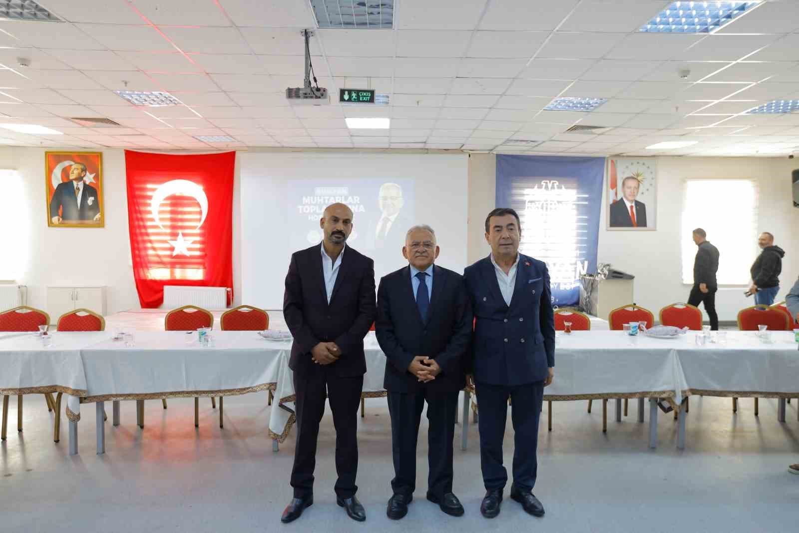 Başkan Büyükkılıç Bünyan'da Muhtarlarla Bir Araya Geldi