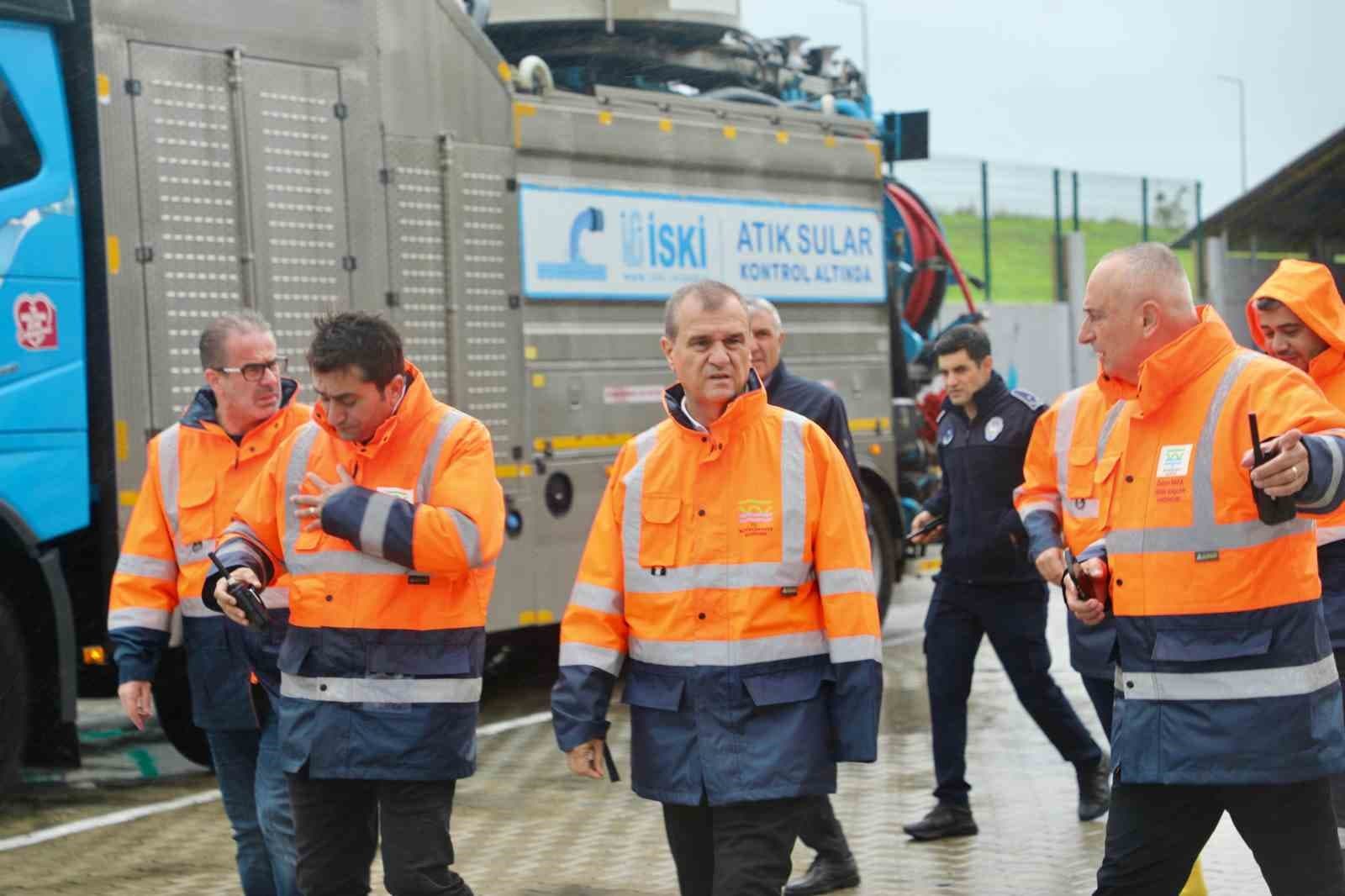 Büyükçekmece Belediyesi'nden Sağanak ve Fırtınaya Karşı Kapsamlı Önlem