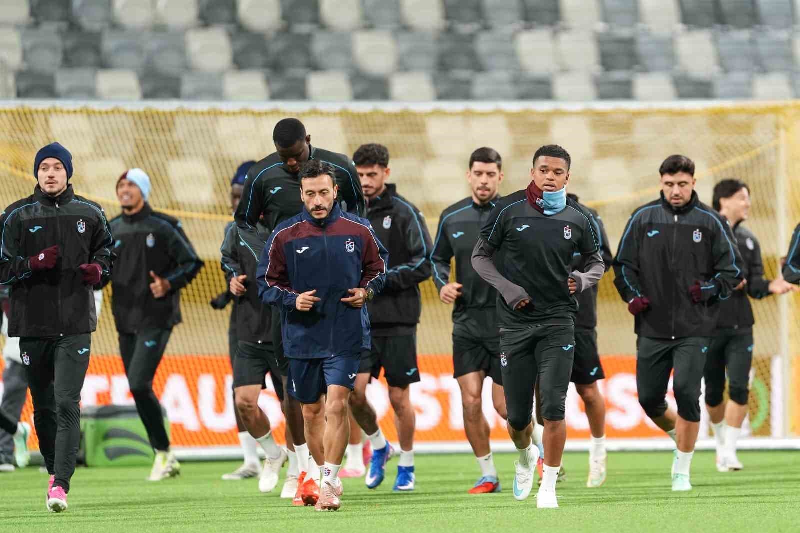 Trabzonspor, KuPS Karşılaşması Öncesi Hazırlıklarını Bitirdi