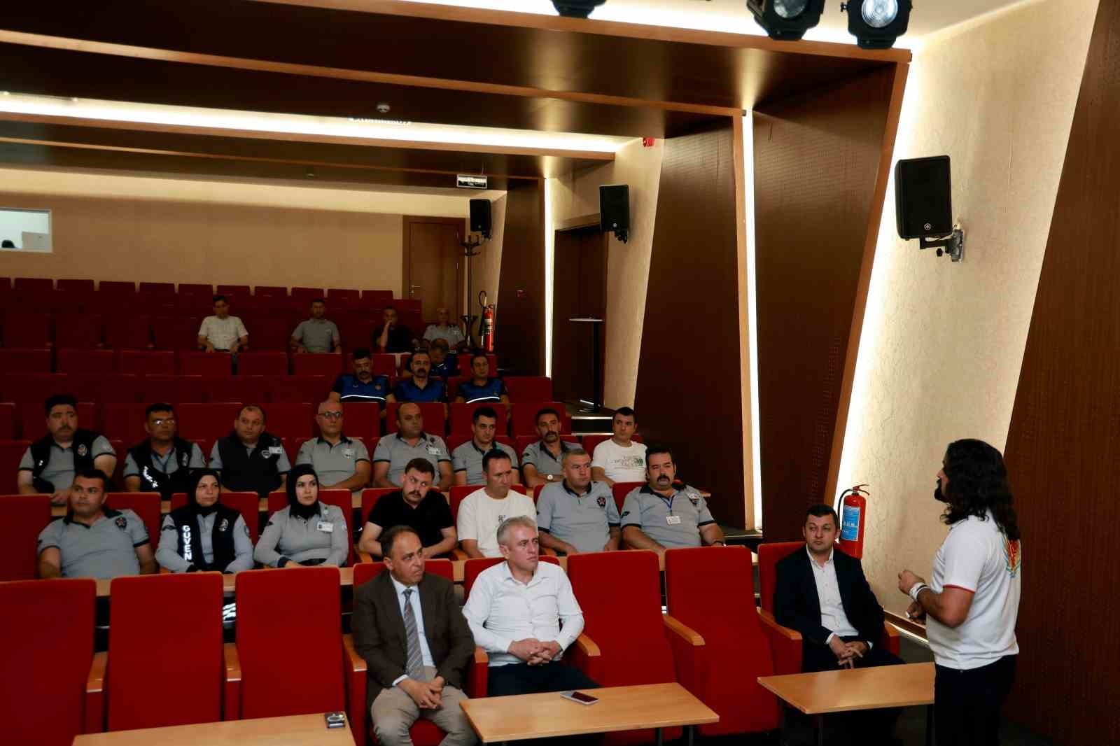 Talas Belediyesi Personeline Terörle Mücadele Eğitimi