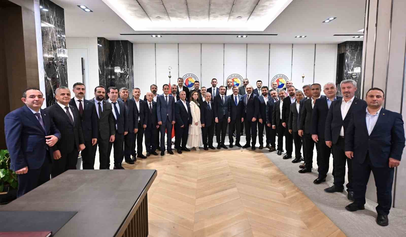 ATSO Yönetimi Ankara'da Ekonomik Kalkınma Temasları Gerçekleştirdi