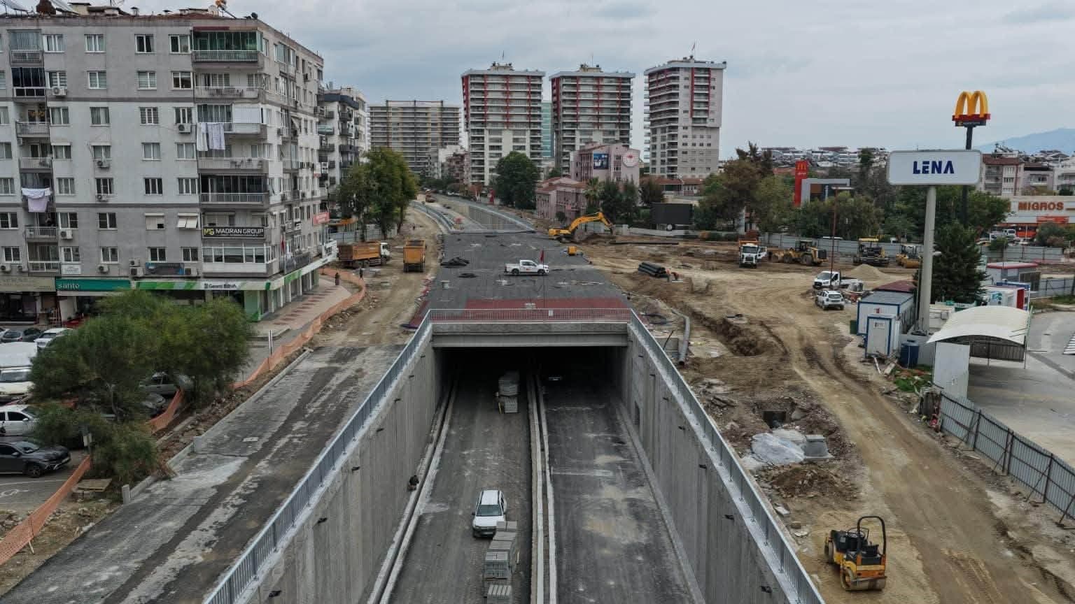Yeni Dörtyol Köprülü Kavşak Projesinde Çalışmalar Hızla İlerliyor