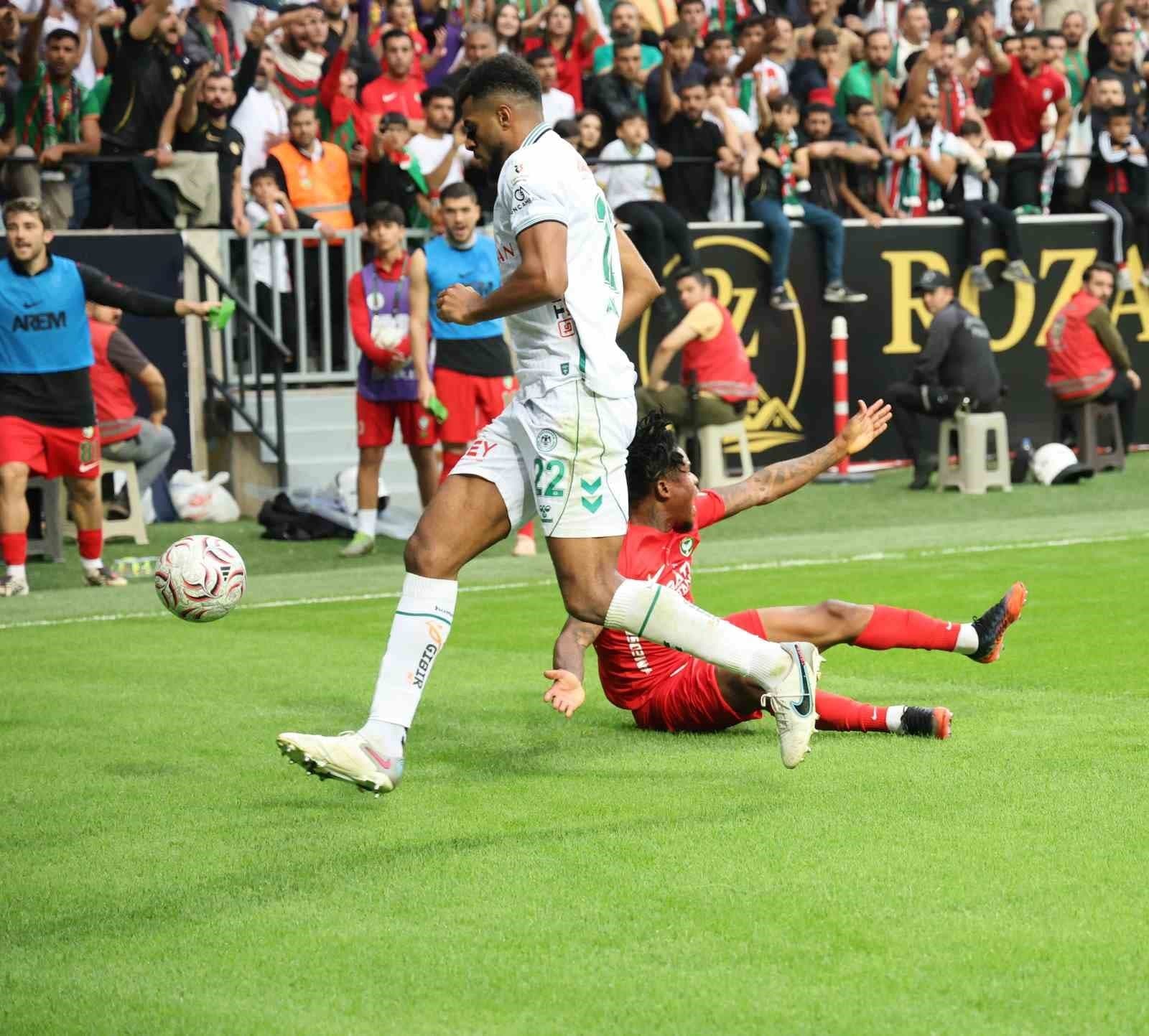Amed Sportif Faaliyetler, Konyaspor'u Tek Golle Geçti