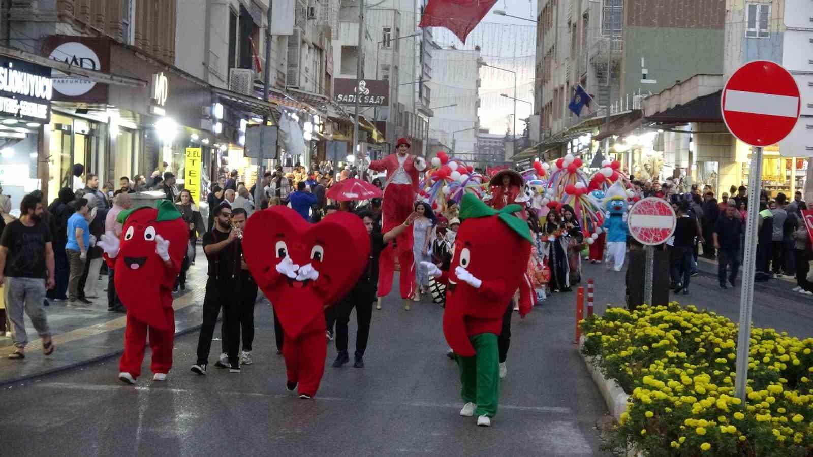 Kilis'te Biber Festivali Coşkusu Yaşandı