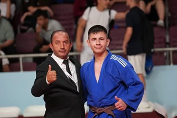 Ali Kağan Şentürkoğlu Judo Balkan Şampiyonası'nda Türkiye'yi Temsil Edecek