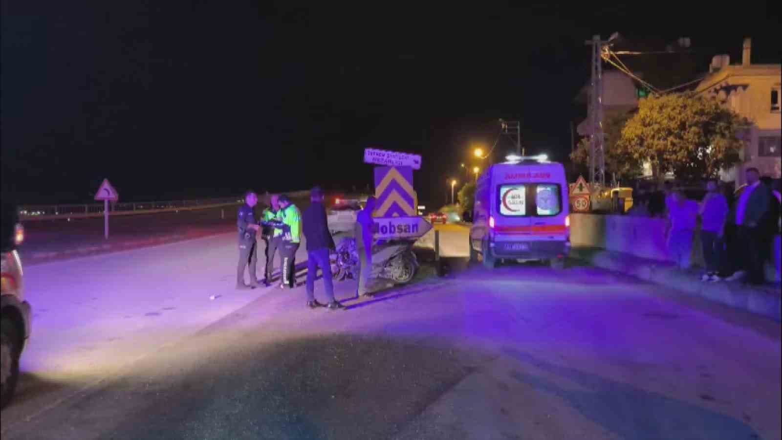 Hatay'da Motosiklet Kazası: 2 Kişi Yaralandı
