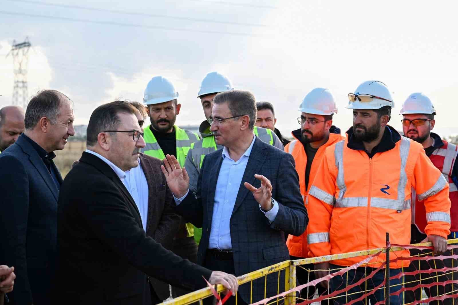 Vali Baruş ve Milletvekili Altınok Yeni Stadyum İnşaatını İnceledi