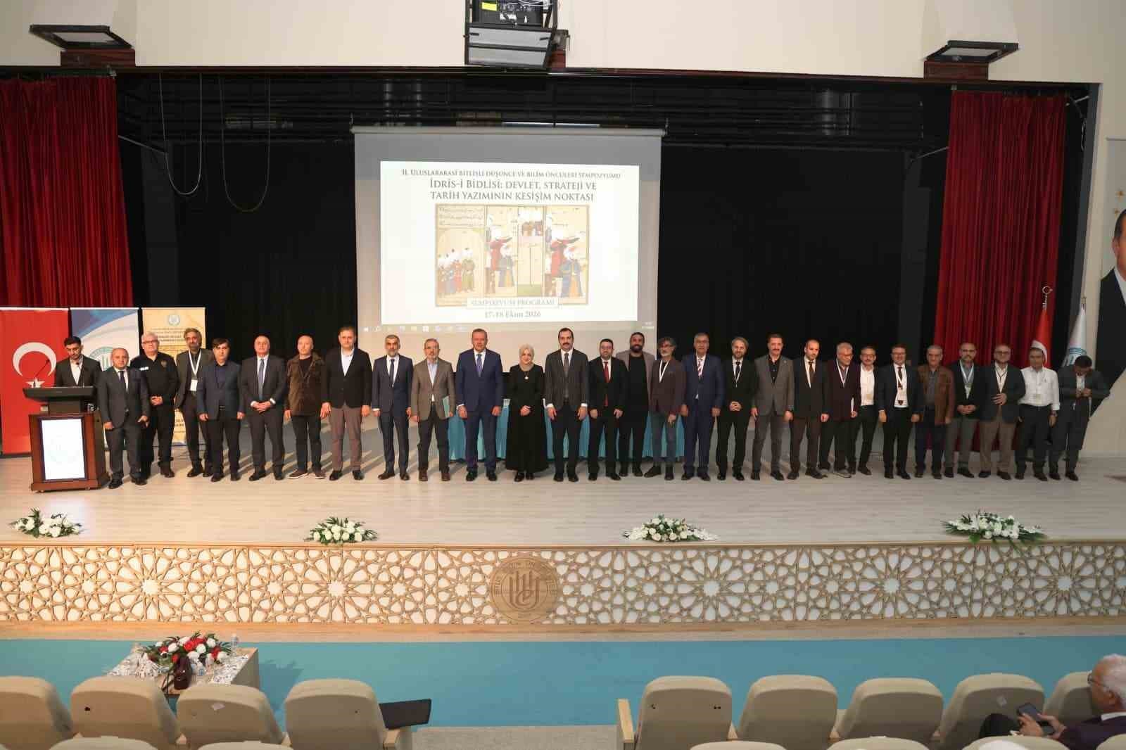 Bitlis Eren Üniversitesi'nde İdris-i Bitlisî Sempozyumu Düzenlendi