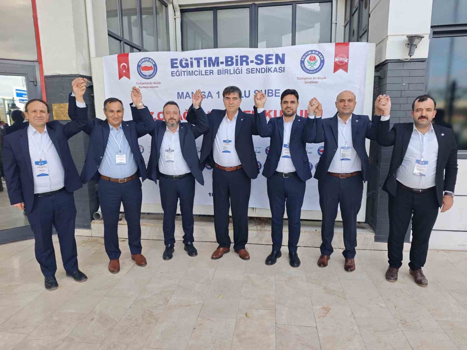 Eğitim-Bir-Sen Manisa Şubesi'nde Ahmet Yasav Yeniden Başkan Seçildi