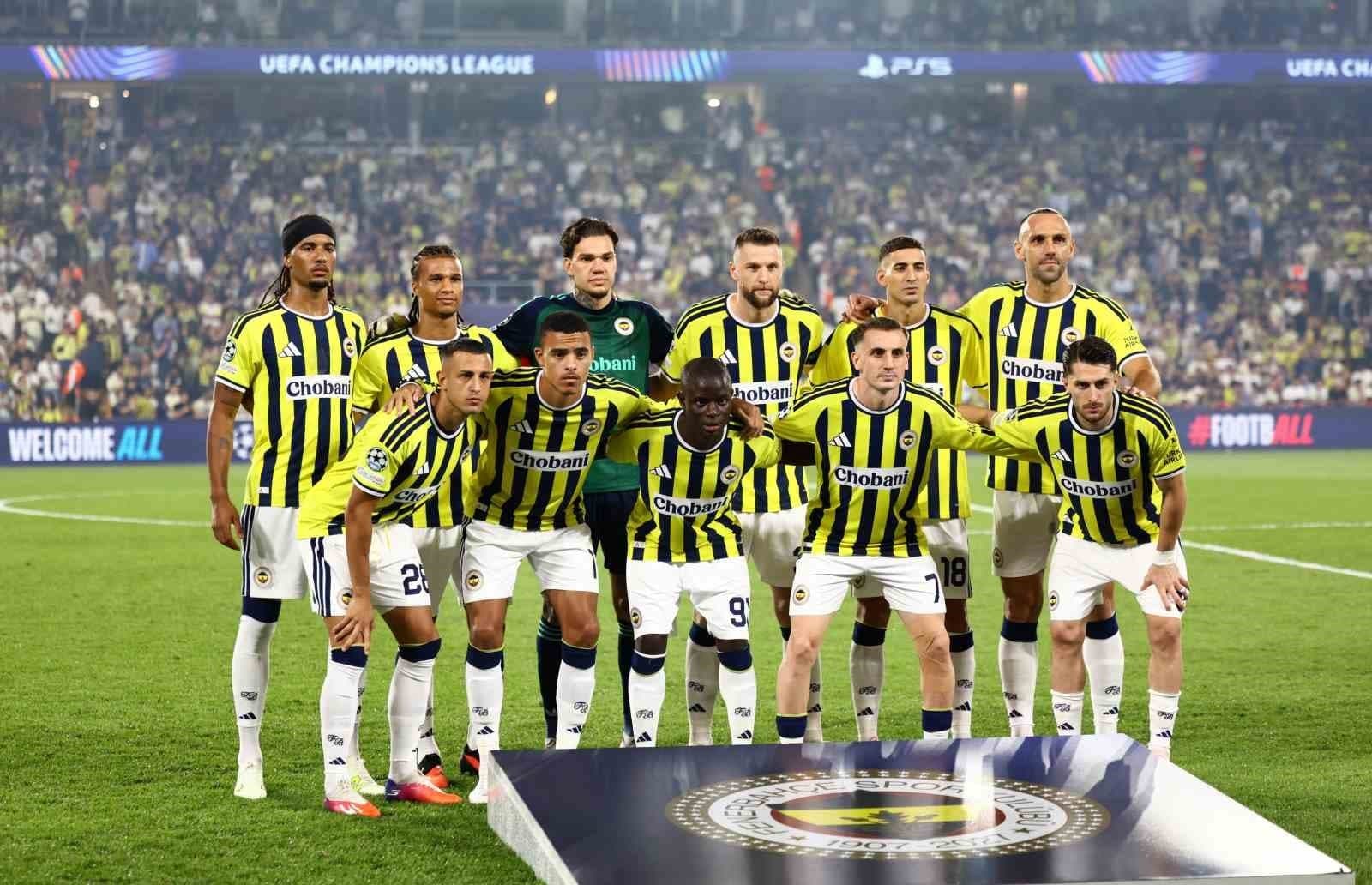 Fenerbahçe, Şampiyonlar Ligi'nde Slavia Prag'ı Ağırlıyor
