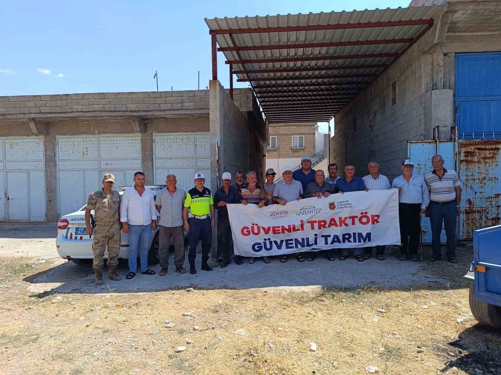 Gaziantep'te Traktör Sürücülerine Güvenli Trafik Eğitimi