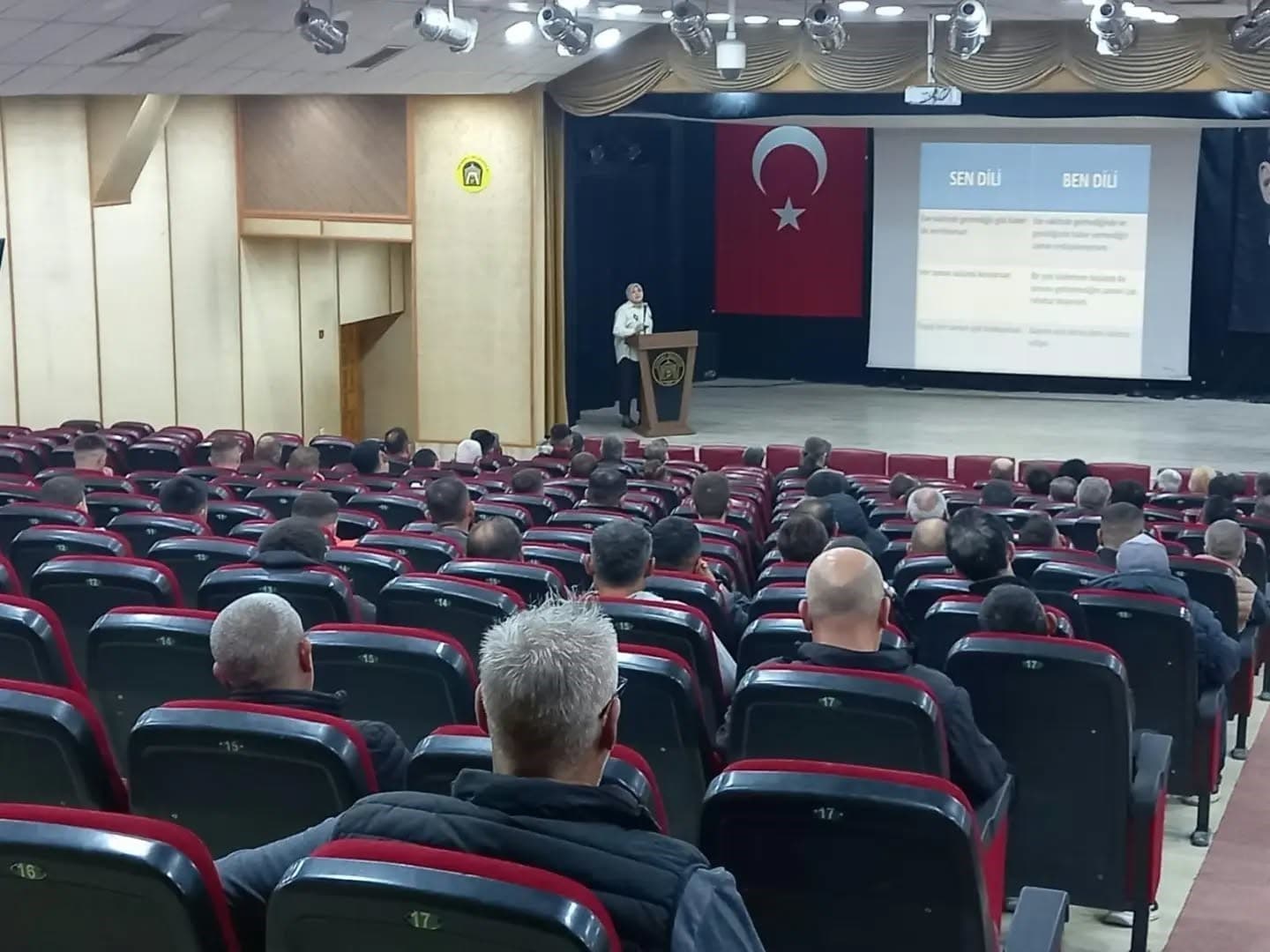 Tavşanlı'da Yükümlülere Yönelik Aile İçi İletişim Semineri Düzenlendi