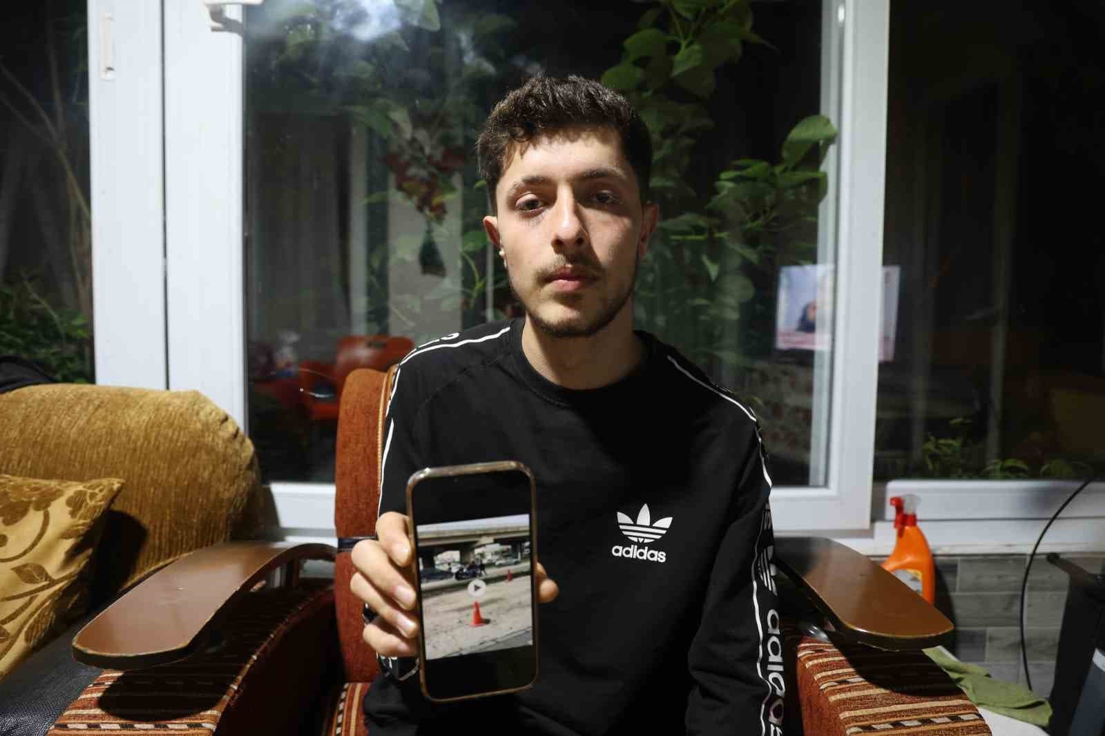 Motosiklet sürücüsünün sopayla meydan dayağı yediği kavgada, araçlarından inip kavgaya tutuşan sürücülere 360 bin TL ceza