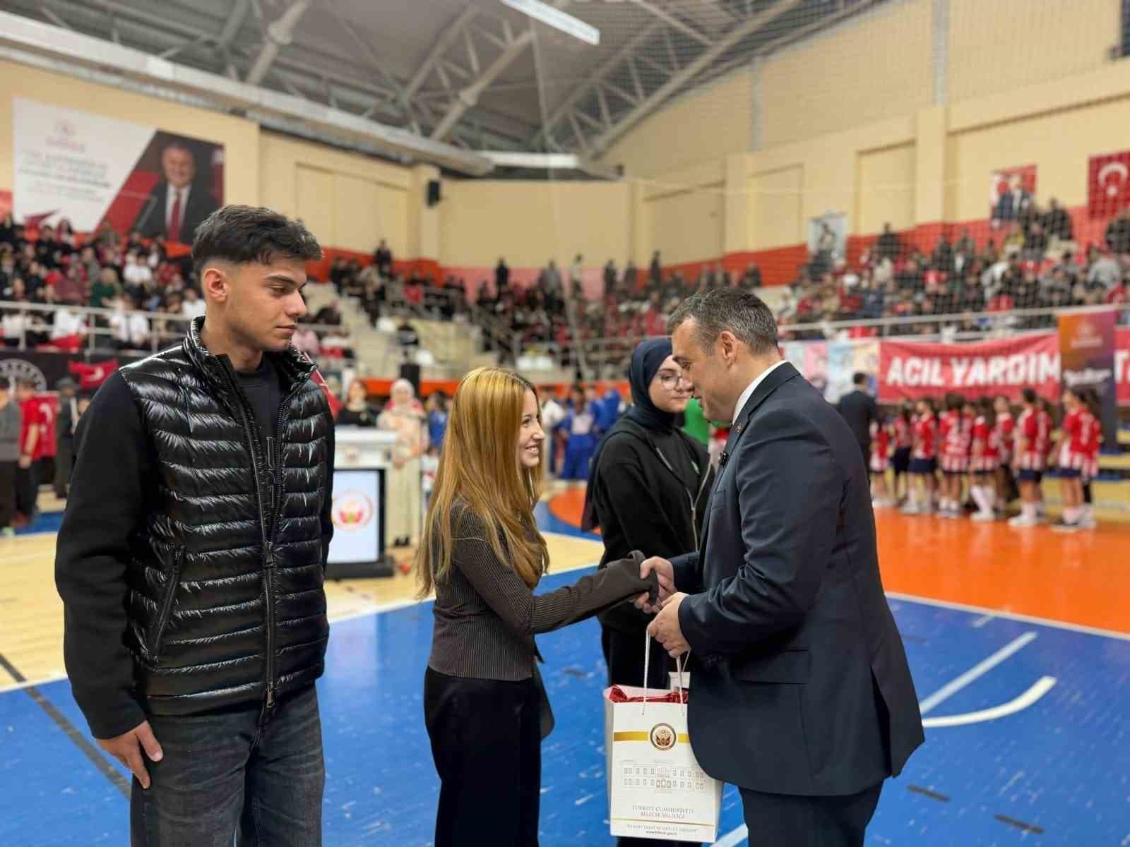 Genç kalemden kompozisyon yarışmasında ikincilik başarısı