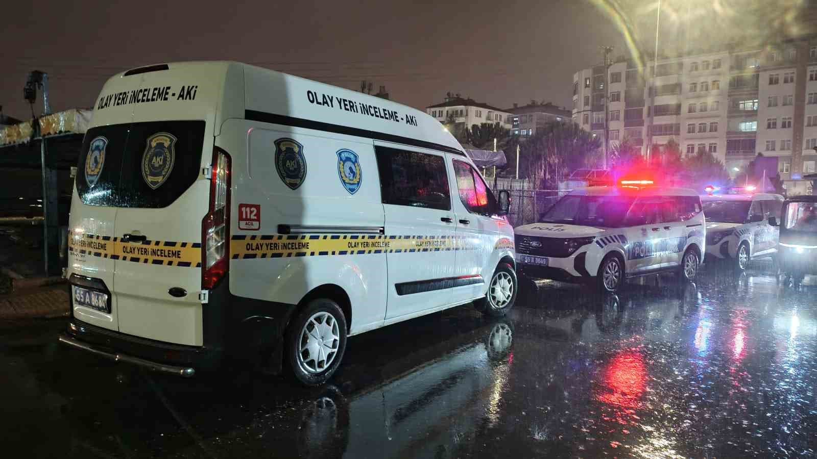Samsun’da bıçaklı kavga: 2 yaralı