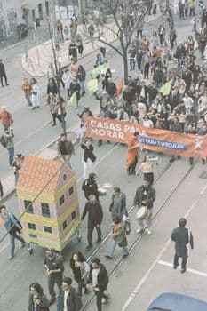 Barcelona'da Konut Krizi Protestoları Çatışmaya Dönüştü