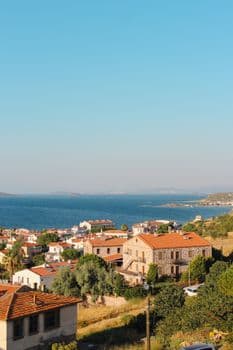Mavi Nefes Eğitim Otobüsü Ayvalıklı Çocuklarla Buluştu