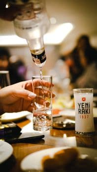 Eskişehir'de Alkol Masasındaki Tartışma Kanlı Bitti