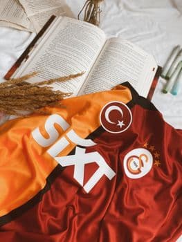 Galatasaray'da Yönetim Kurulu İbra Edildi
