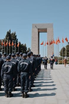ABD Ordusu Umman Körfezi'nde Ablukayı Delmeye Çalışan Gemiyi Etkisiz Hale Getirdi