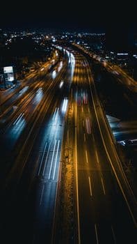 Eskişehir Çevreyolu'nda Beton Bloklar Dehşeti: Güvenlik Önlemi Alınmadan Taşındı