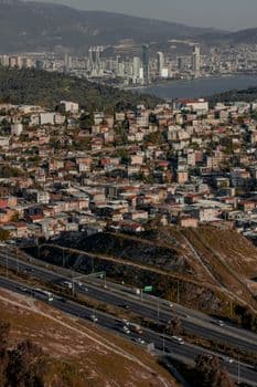 Kuzey Marmara Otoyolu'nda Düğün Konvoyunda Emniyet Şeridi Kazası