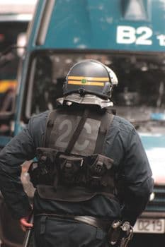 Fransa'da Ortaokulda Silahlı Saldırı: 2 Yaralı